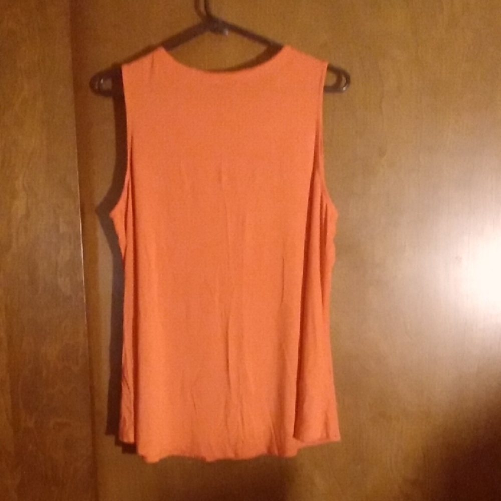 6/$20 Cupio Vibrant Orange Tank Top - Picture 3 of 3